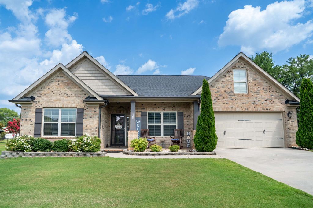 328 E Story Bush Lane, Inman, SC 29349
