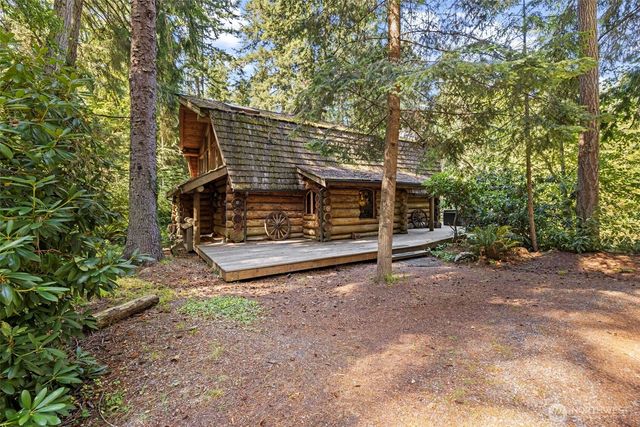 835 Christenson Road, Greenbank, WA 98253