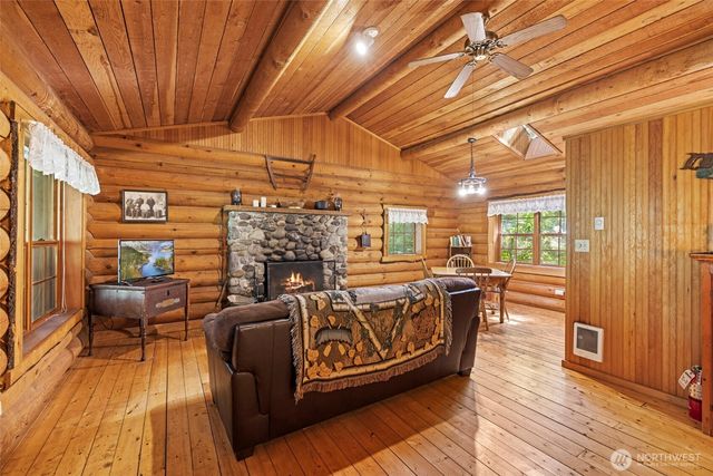 835 Christenson Road, Greenbank, WA 98253