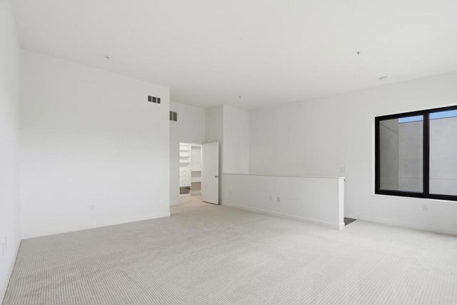 88 Bush Street 3163, San Jose, CA 95126
