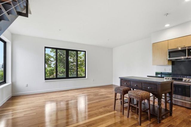 88 Bush Street 3163, San Jose, CA 95126
