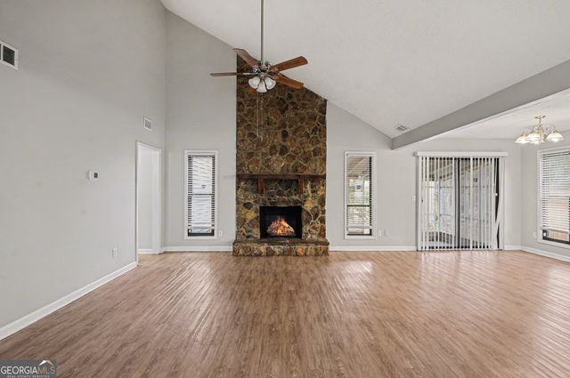 295 River Chase Drive, Jonesboro, GA 30238