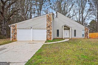 295 River Chase Drive, Jonesboro, GA 30238