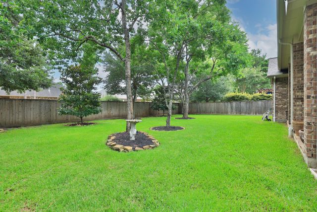 174 Lindenberry Circle, Spring, TX 77389