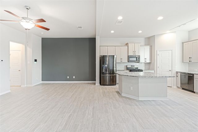 2212 Dillon Pond LN B, Pflugerville, TX 78660