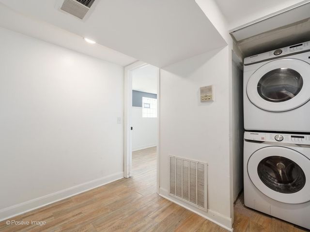3500 N Hamilton Avenue 1, Chicago, IL 60618