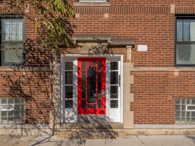 3500 N Hamilton Avenue 1, Chicago, IL 60618