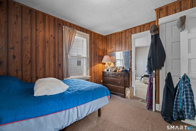 1422 Dixwell Avenue, Hamden, CT 06514