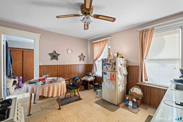 1422 Dixwell Avenue, Hamden, CT 06514