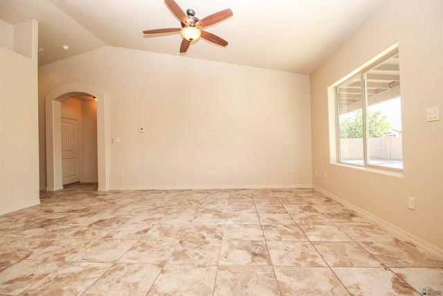 263 E 13 St, Somerton, AZ 85350
