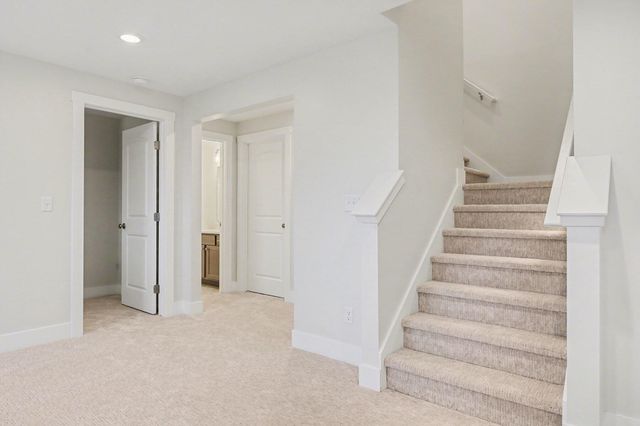 949 Scioto Drive Nw 17, Alpine Twp, MI 49321