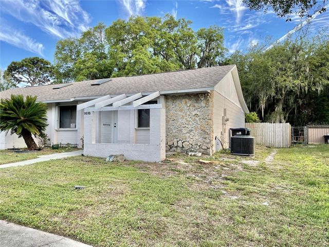 9816 RIVER CREST COURT, Orlando, FL 32825