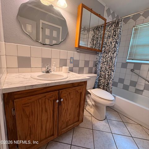 6752 MISS MUFFET Lane N, Jacksonville, FL 32210