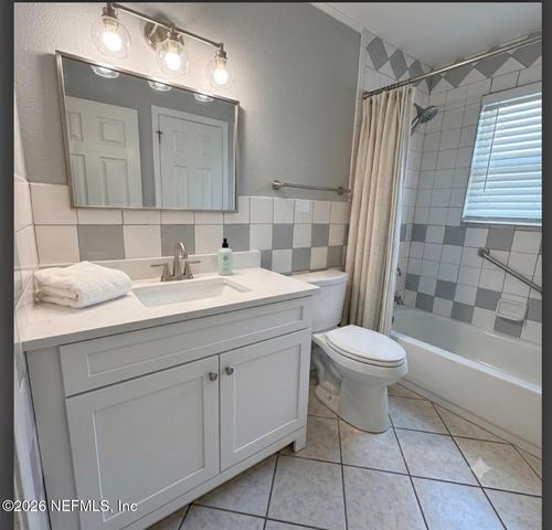 6752 MISS MUFFET Lane N, Jacksonville, FL 32210