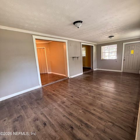6752 MISS MUFFET Lane N, Jacksonville, FL 32210