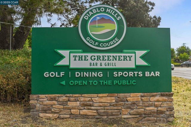 1411 Marchbanks Dr 2, Walnut Creek, CA 94598