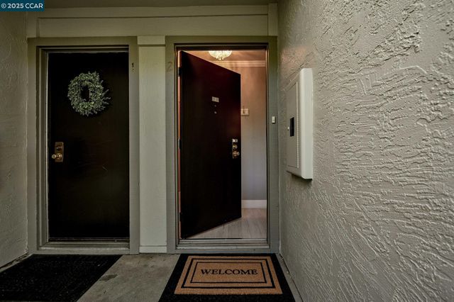 1411 Marchbanks Dr 2, Walnut Creek, CA 94598