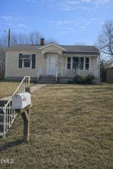 328 Mulberry Street, Reidsville, NC 27320