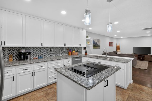 8184 Quail Walk Pl, Citrus Heights, CA 95610