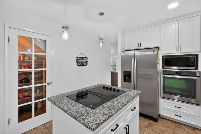 8184 Quail Walk Pl, Citrus Heights, CA 95610