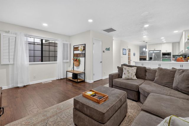 8184 Quail Walk Pl, Citrus Heights, CA 95610