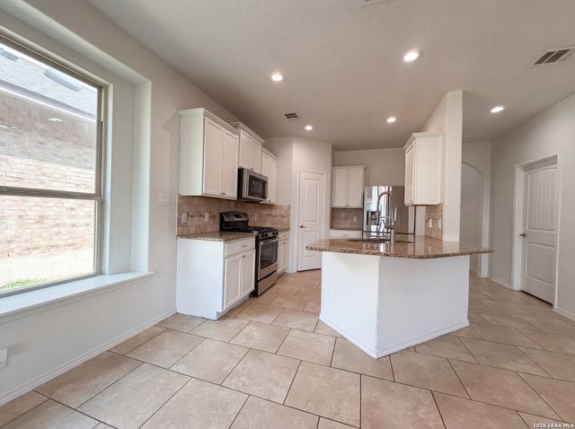 5815 Akin Elm, San Antonio, TX 78261