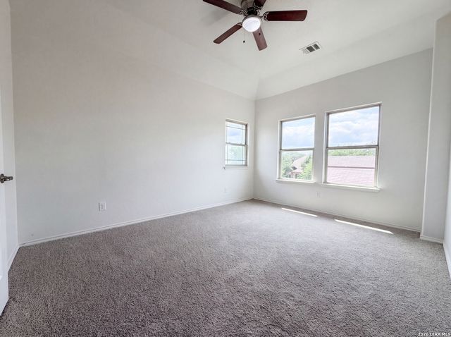 5815 Akin Elm, San Antonio, TX 78261