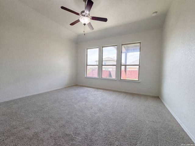 5815 Akin Elm, San Antonio, TX 78261