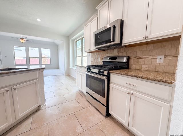 5815 Akin Elm, San Antonio, TX 78261