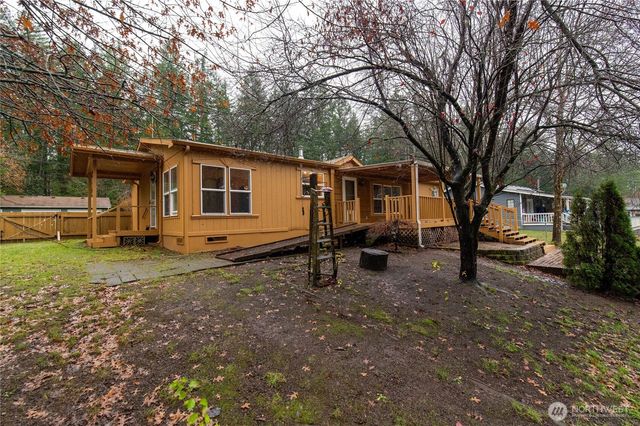 9970 Fairview Lake Road SW, Port Orchard, WA 98367