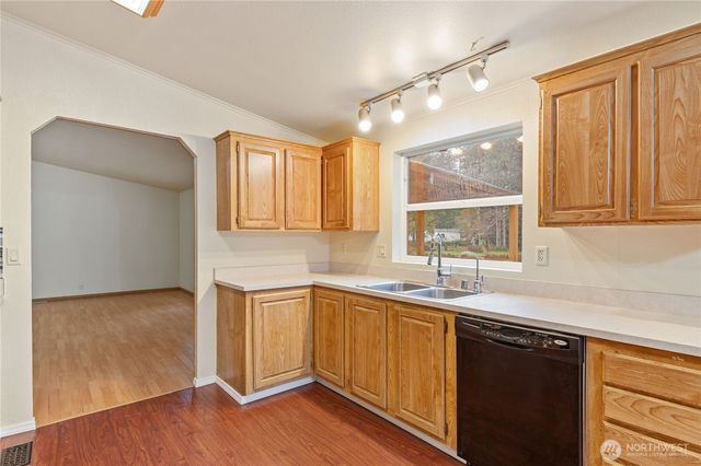 9970 Fairview Lake Road SW, Port Orchard, WA 98367