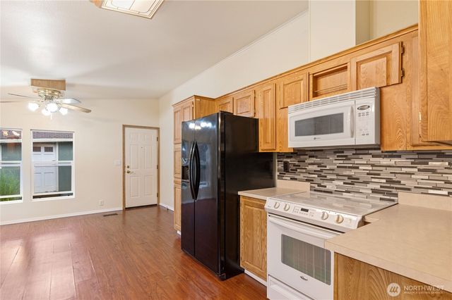 9970 Fairview Lake Road SW, Port Orchard, WA 98367