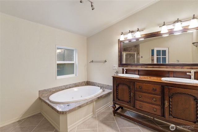 9970 Fairview Lake Road SW, Port Orchard, WA 98367