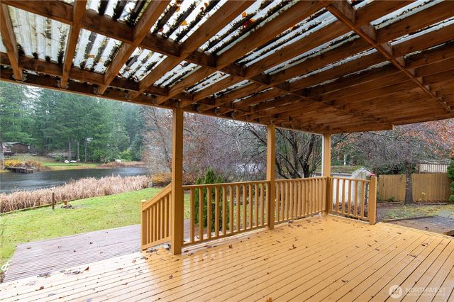 9970 Fairview Lake Road SW, Port Orchard, WA 98367