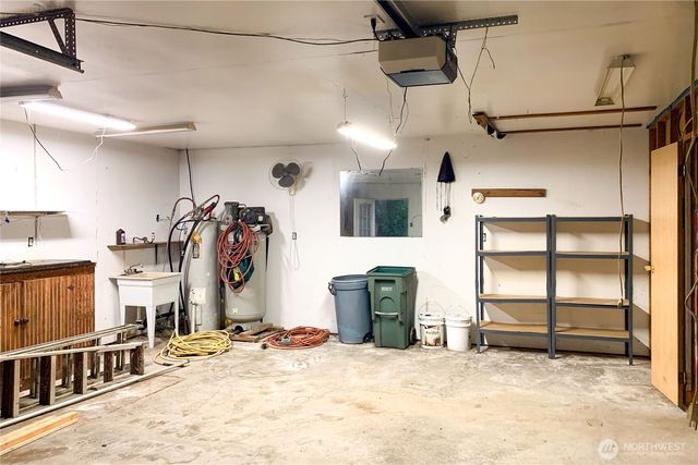 9970 Fairview Lake Road SW, Port Orchard, WA 98367