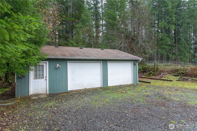 9970 Fairview Lake Road SW, Port Orchard, WA 98367
