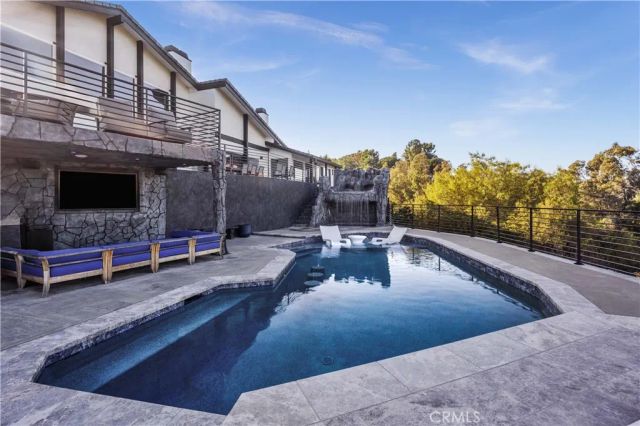 1711 Sirrine, North Tustin, CA 92705