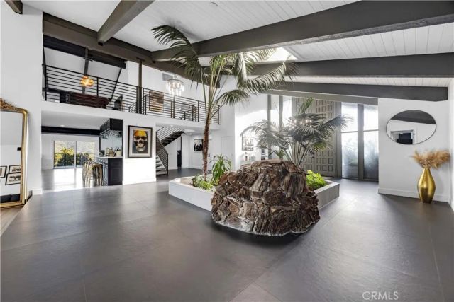 1711 Sirrine, North Tustin, CA 92705