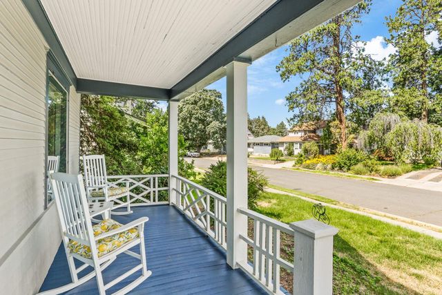 1028 E 38th Ave, Spokane, WA 99203