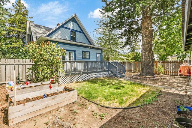 1028 E 38th Ave, Spokane, WA 99203