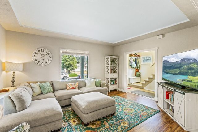 1028 E 38th Ave, Spokane, WA 99203