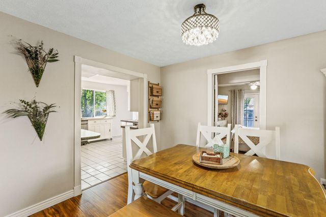 1028 E 38th Ave, Spokane, WA 99203