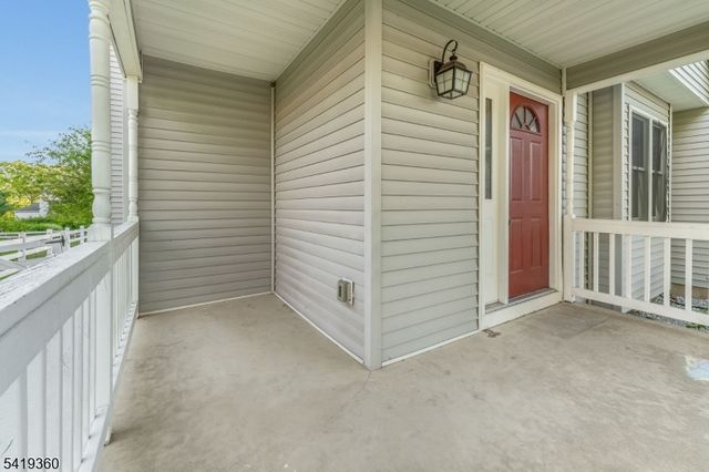 40 Thatcher Avenue, Franklin Twp., NJ 08886