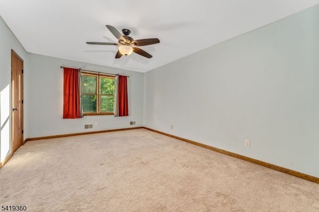40 Thatcher Avenue, Franklin Twp., NJ 08886