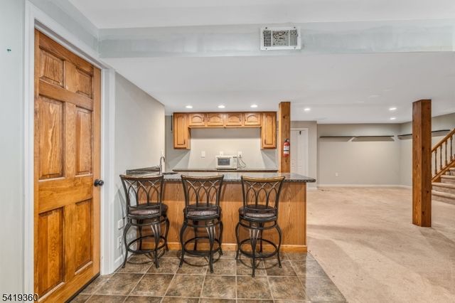 40 Thatcher Avenue, Franklin Twp., NJ 08886