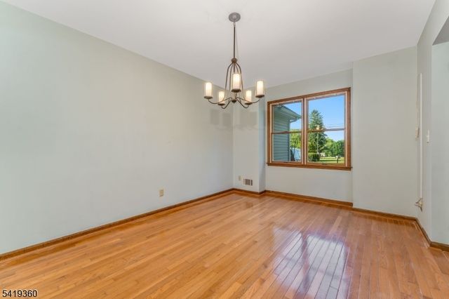 40 Thatcher Avenue, Franklin Twp., NJ 08886