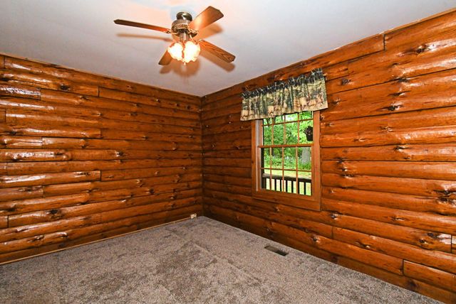 148 FREDERICKSVILLE RD, Mertztown, PA 19539