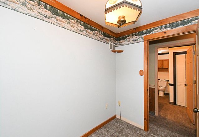 148 FREDERICKSVILLE RD, Mertztown, PA 19539