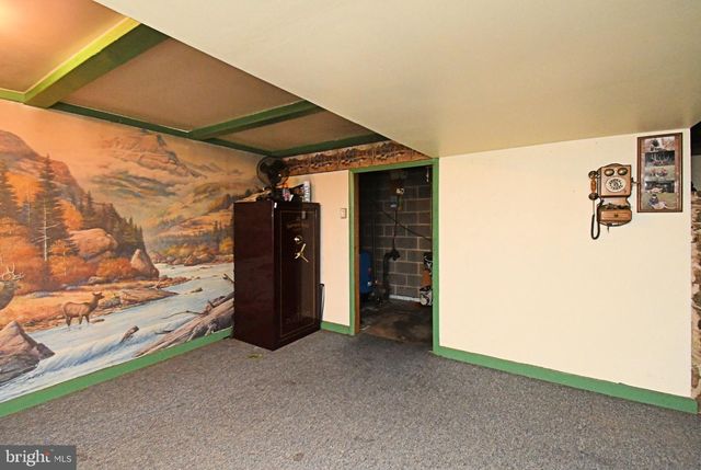 148 FREDERICKSVILLE RD, Mertztown, PA 19539