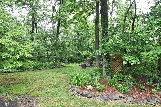 148 FREDERICKSVILLE RD, Mertztown, PA 19539